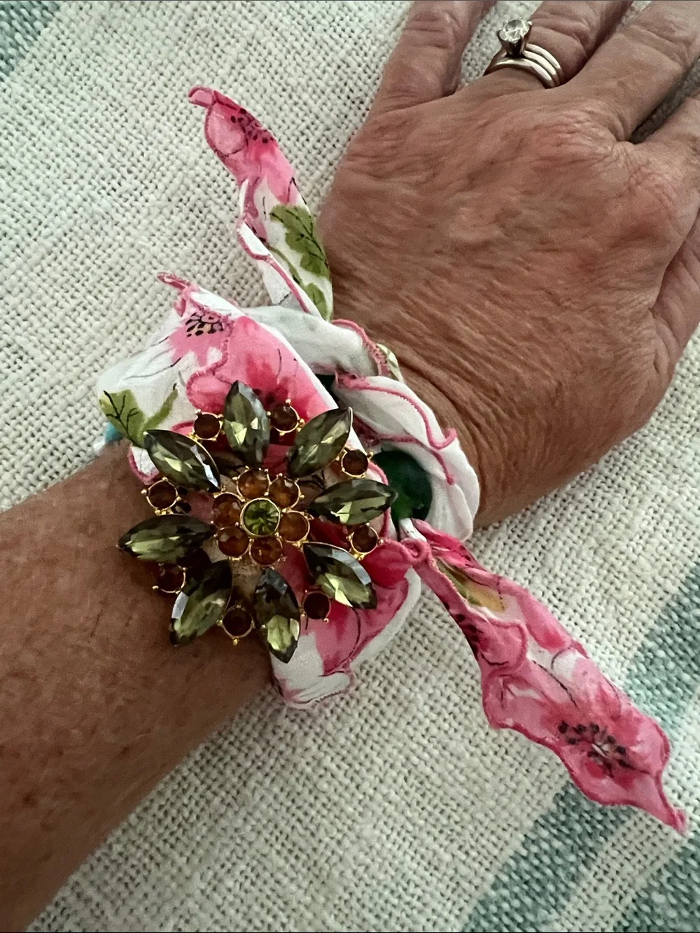 N/A vintage hankie
